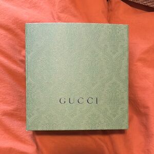 Gucci Green packaging